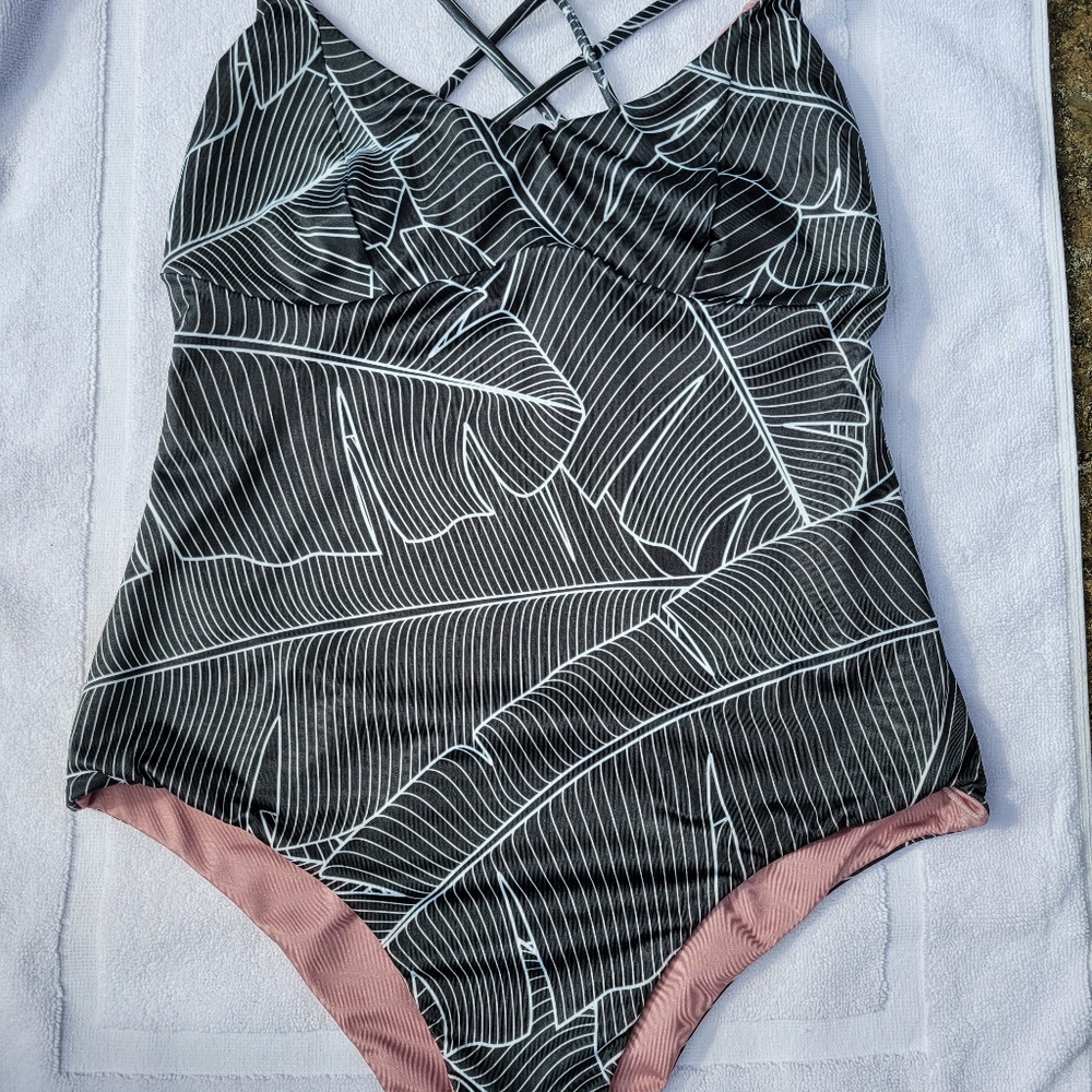Kaikini Custom One piece